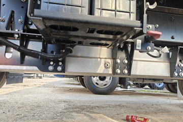 ���� ˧��EV5 4.5T 4.22�׵��Ŵ��綯�����Ῠ81.14kWhͼƬ