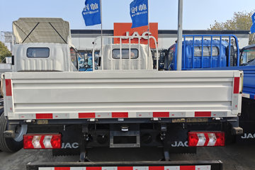 ���� ˧��EV5 4.5T 4.22�׵��Ŵ��綯�����Ῠ81.14kWhͼƬ