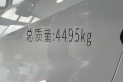 比亚迪T5 财富版 4.03米单排插电式增程混合动力厢式轻卡 弗迪55.39kWh