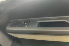 比亚迪T5 财富版 4.03米单排插电式增程混合动力厢式轻卡 弗迪55.39kWh