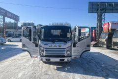 抢购在行动！上海骏铃A3载货车降价大放送，立降1万