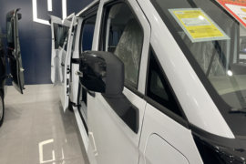 星享V8E&nbsp;电动封闭厢货外观图片