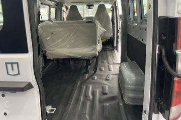 Զ������V8E���ܰ� 2025�� �ǻ۰� 6�� ���綯��� ����ʱ��50.2kWhͼƬ