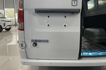 Զ������V8E���ܰ� 2025�� �ǻ۰� 6�� ���綯��� ����ʱ��50.2kWhͼƬ