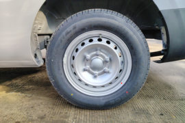 大拿V1L&nbsp;电动封闭厢货底盘图片