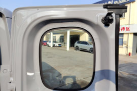 大拿V1L&nbsp;电动封闭厢货货厢图片