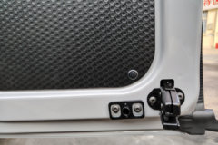 大通大拿V1L 2025款 5座低顶纯电动多功能乘用车 上汽蜘蛛62kWh