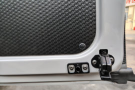 大拿V1L&nbsp;电动封闭厢货货厢图片