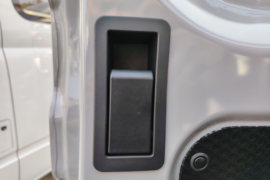 大拿V1L&nbsp;电动封闭厢货货厢图片