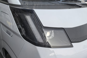 Զ������V8E���ܰ� 2025�� �ǻ۰� 6�� ���綯��� ����51.4kWhͼƬ