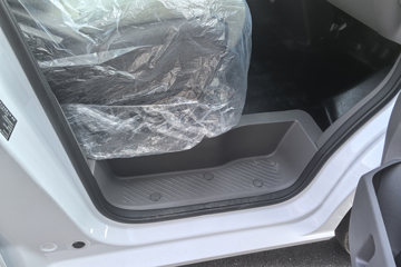 Զ������V8E���ܰ� 2025�� �ǻ۰� 6�� ���綯��� ����51.4kWhͼƬ