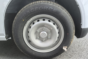 Զ������V8E���ܰ� 2025�� �ǻ۰� 6�� ���綯��� ����51.4kWhͼƬ