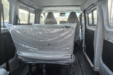 Զ������V8E���ܰ� 2025�� �ǻ۰� 6�� ���綯��� ����51.4kWhͼƬ