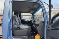 蓝擎·悦EN 气刹 4.18米单排纯电动仓栅式轻卡 弗迪96.2kWh
