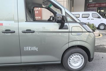 Զ������V8E 2025�� �ǻ۰� 2�� ���綯��ջ��� ����51.4kWhͼƬ