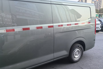 Զ������V8E 2025�� �ǻ۰� 2�� ���綯��ջ��� ����51.4kWhͼƬ