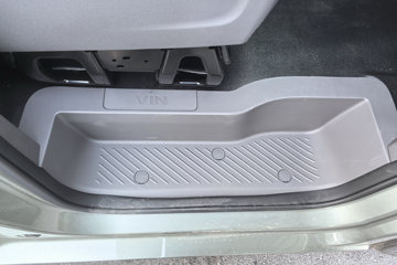 Զ������V8E 2025�� �ǻ۰� 2�� ���綯��ջ��� ����51.4kWhͼƬ