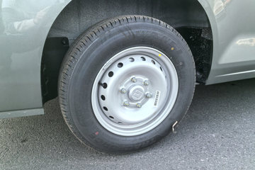 Զ������V8E 2025�� �ǻ۰� 2�� ���綯��ջ��� ����51.4kWhͼƬ