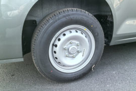 星享V8E&nbsp;电动封闭厢货底盘图片