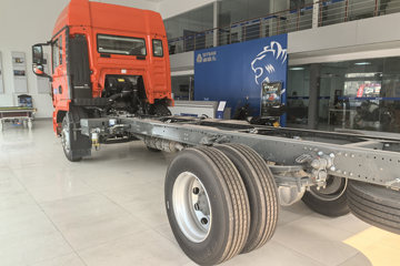 �����ǵ¿�SITRAK G5 ȫ��֮�� 6.9L���� 290���� 4X2 �й�����8�� 6.8�ײ�դʽ�ػ���ͼƬ