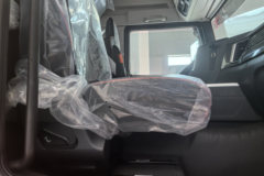 重汽汕德卡SITRAK G5 全勤之王 6.9L柴油 290马力 4X2 中国重汽8档 6.8米仓栅式载货车 重汽汕德卡SITRAK G5 全勤之王 6.9L柴油 290马力 4X2 中国重汽8档 6.8米仓栅式载货车