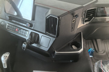 �����ǵ¿�SITRAK G5 ȫ��֮�� 6.9L���� 290���� 4X2 �й�����8�� 6.8�ײ�դʽ�ػ���ͼƬ