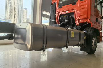 �����ǵ¿�SITRAK G5 ȫ��֮�� 6.9L���� 290���� 4X2 �й�����8�� 6.8�ײ�դʽ�ػ���ͼƬ