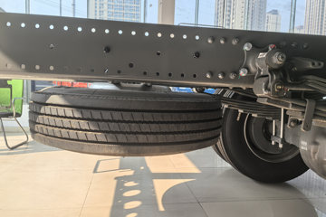 �����ǵ¿�SITRAK G5 ȫ��֮�� 6.9L���� 290���� 4X2 �й�����8�� 6.8�ײ�դʽ�ػ���ͼƬ