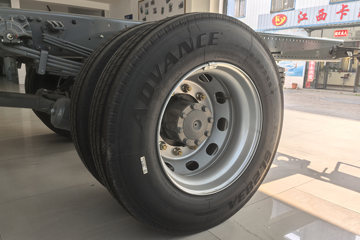 �����ǵ¿�SITRAK G5 ȫ��֮�� 6.9L���� 290���� 4X2 �й�����8�� 6.8�ײ�դʽ�ػ���ͼƬ