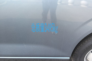 Զ������F3E 2025���ǻ۰� Һɲ 3.82�׵��Ŵ��綯��ʽ΢�� ����65kWhͼƬ