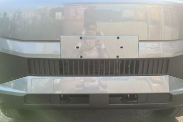 Զ������F3E 2025���ǻ۰� Һɲ 3.82�׵��Ŵ��綯��ʽ΢�� ����65kWhͼƬ