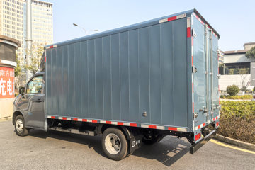 Զ������F3E 2025���ǻ۰� Һɲ 3.82�׵��Ŵ��綯��ʽ΢�� ����65kWhͼƬ