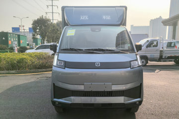 Զ������F3E 2025���ǻ۰� Һɲ 3.82�׵��Ŵ��綯��ʽ΢�� ����65kWhͼƬ