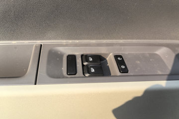 Զ������F3E 2025���ǻ۰� Һɲ 3.82�׵��Ŵ��綯��ʽ΢�� ����65kWhͼƬ