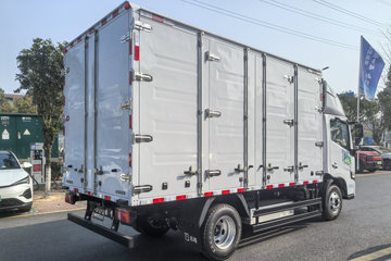 Զ������H9E ���˰� 4.15�׵��Ŵ��綯��ʽ�Ῠ ��о131.99kWhͼƬ