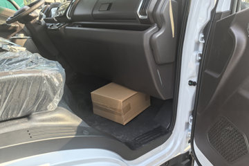 Զ������H9E ���˰� 4.15�׵��Ŵ��綯��ʽ�Ῠ ��о131.99kWhͼƬ