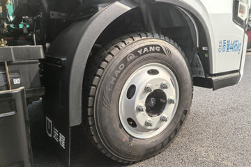 Զ������H9E ���˰� 4.15�׵��Ŵ��綯��ʽ�Ῠ ��о131.99kWhͼƬ