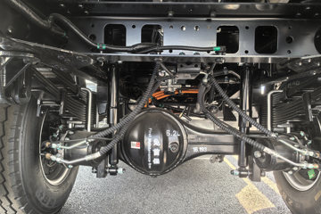 Զ������H9E ���˰� 4.15�׵��Ŵ��綯��ʽ�Ῠ ��о131.99kWhͼƬ