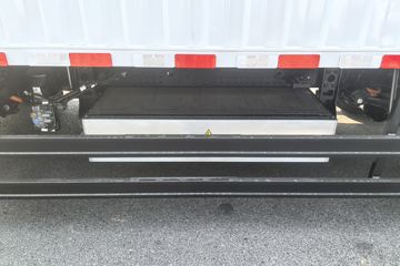 Զ������H9E ���˰� 4.15�׵��Ŵ��綯��ʽ�Ῠ ��о131.99kWhͼƬ