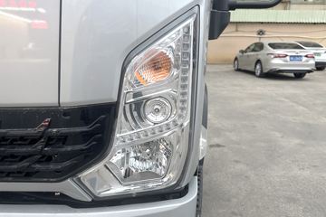 ���桤��EN 3.85���Ű봿�綯��ʽ�Ῠ ��γ81.59kWhͼƬ