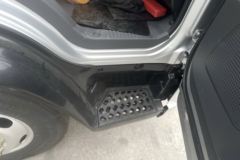 蓝擎·悦EN 3.85米排半纯电动厢式轻卡 亿纬81.59kWh