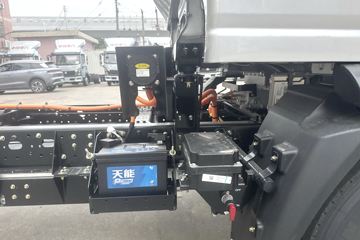 ���桤��EN 3.85���Ű봿�綯��ʽ�Ῠ ��γ81.59kWhͼƬ