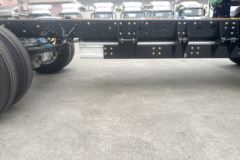 蓝擎·悦EN 3.85米排半纯电动厢式轻卡 亿纬81.59kWh