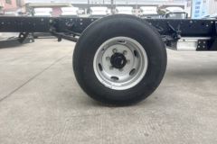 蓝擎·悦EN 3.85米排半纯电动厢式轻卡 亿纬81.59kWh