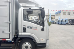 蓝擎·悦EN 4.18米单排纯电动厢式轻卡 亿纬81.59kWh