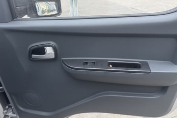 ����X1 Һɲ 3.7�׵��Ŵ��綯��դʽ΢�� ��γ65.66kWhͼƬ