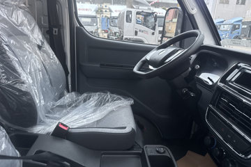 ����X1 Һɲ 3.7�׵��Ŵ��綯��դʽ΢�� ��γ65.66kWhͼƬ