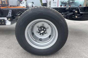 ����X1 Һɲ 3.7�׵��Ŵ��綯��դʽ΢�� ��γ65.66kWhͼƬ