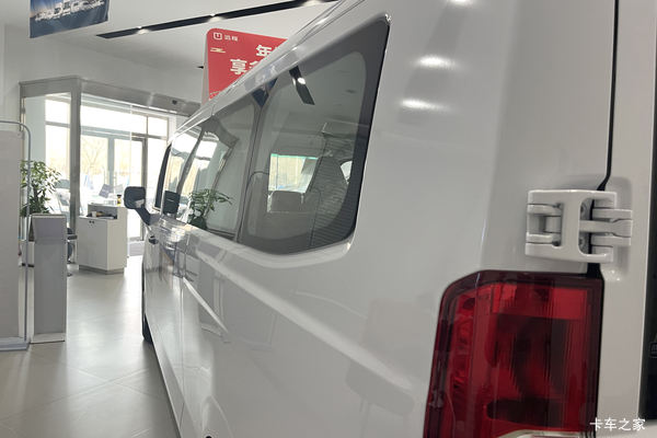 星享V8E电动封闭厢货限时促销中 优惠1万