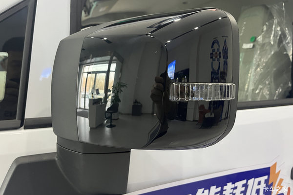 优惠1万 沈阳市星享V8E电动封闭厢货系列超值促销